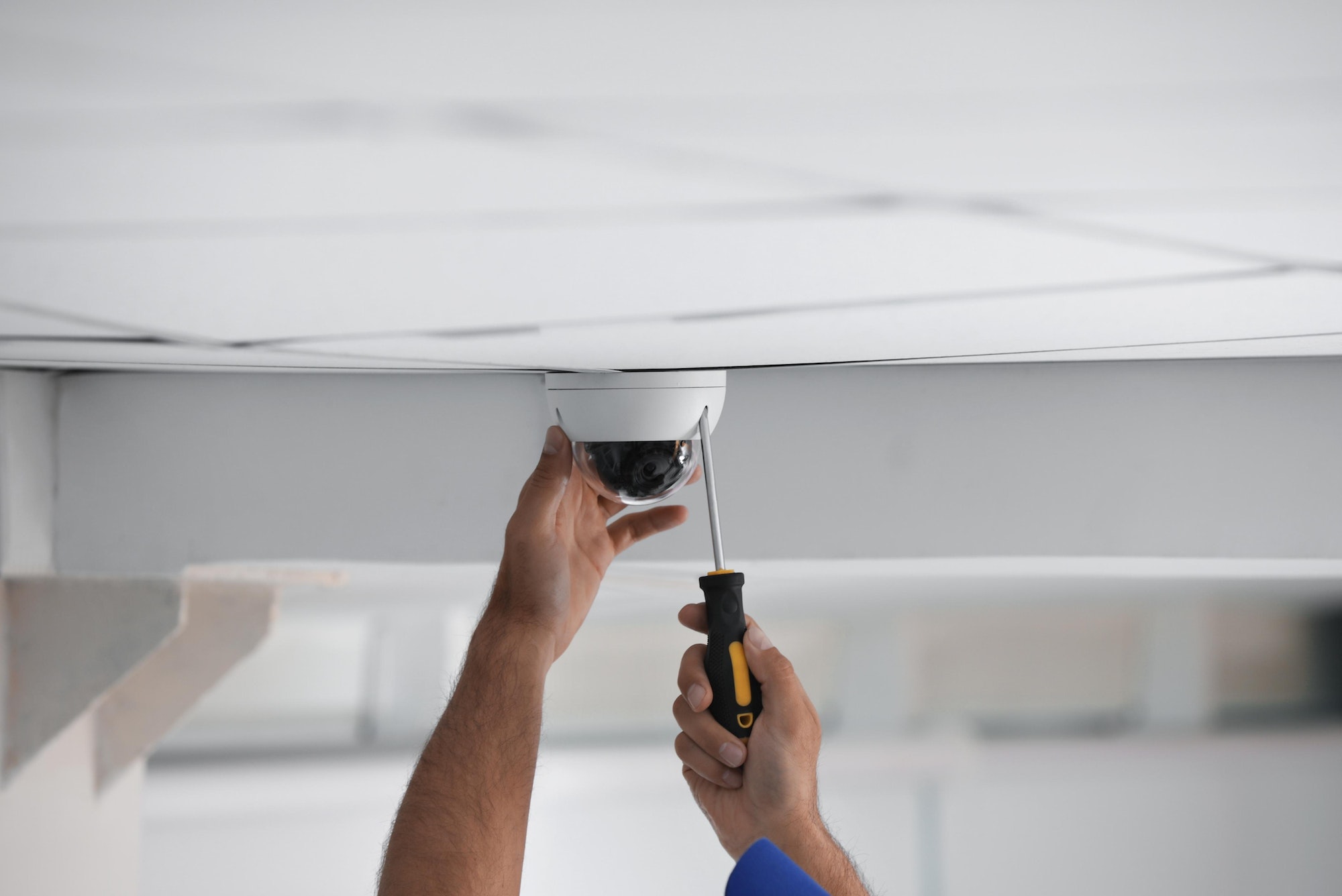 Security surveillance cameras setup, cctv installation